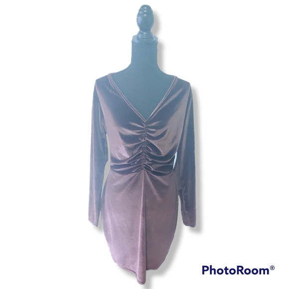 Prettylittlething Dress size 10 - Picture 3 of 3